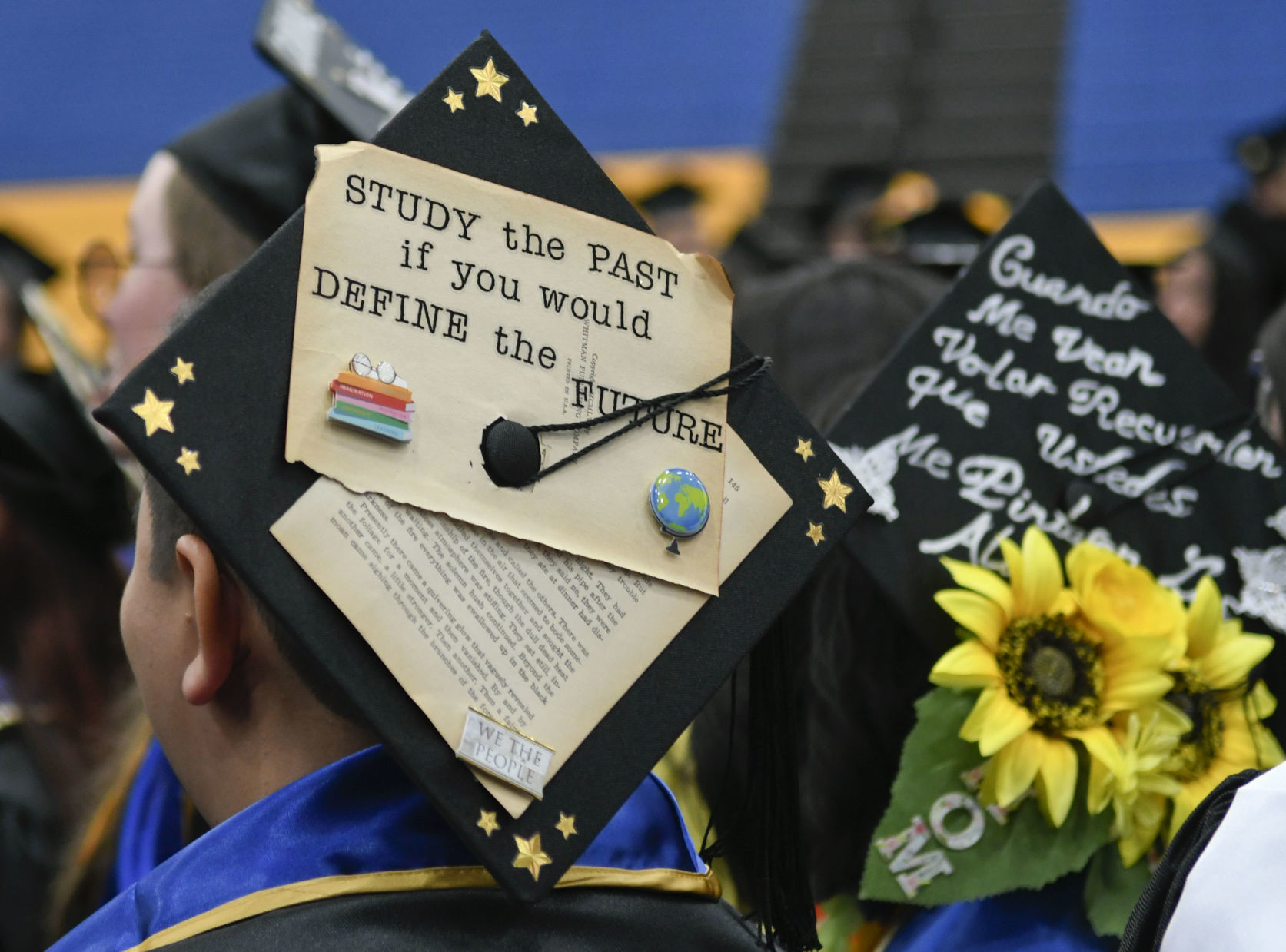 052419 Hancock grad caps 09.jpg
